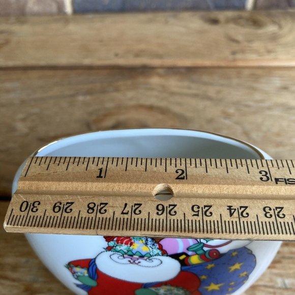 Otagiri Japan Shirley Delph Santa Claus with Quilt Outfit Vase - Picture 4 of 8